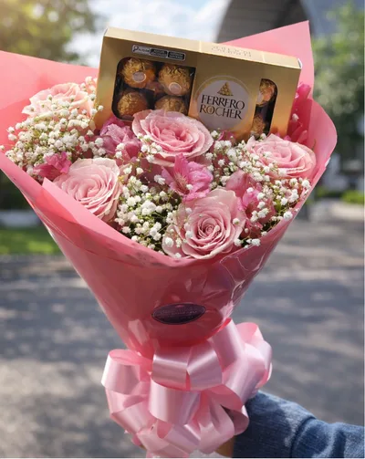Buquê Rosa com Ferrero Rocher