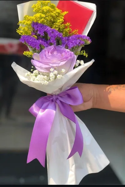 Rosa Unique Lilás