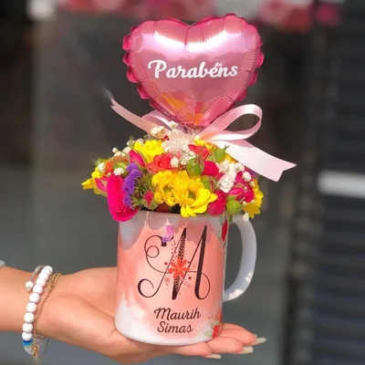 Caneca Floral com Balão