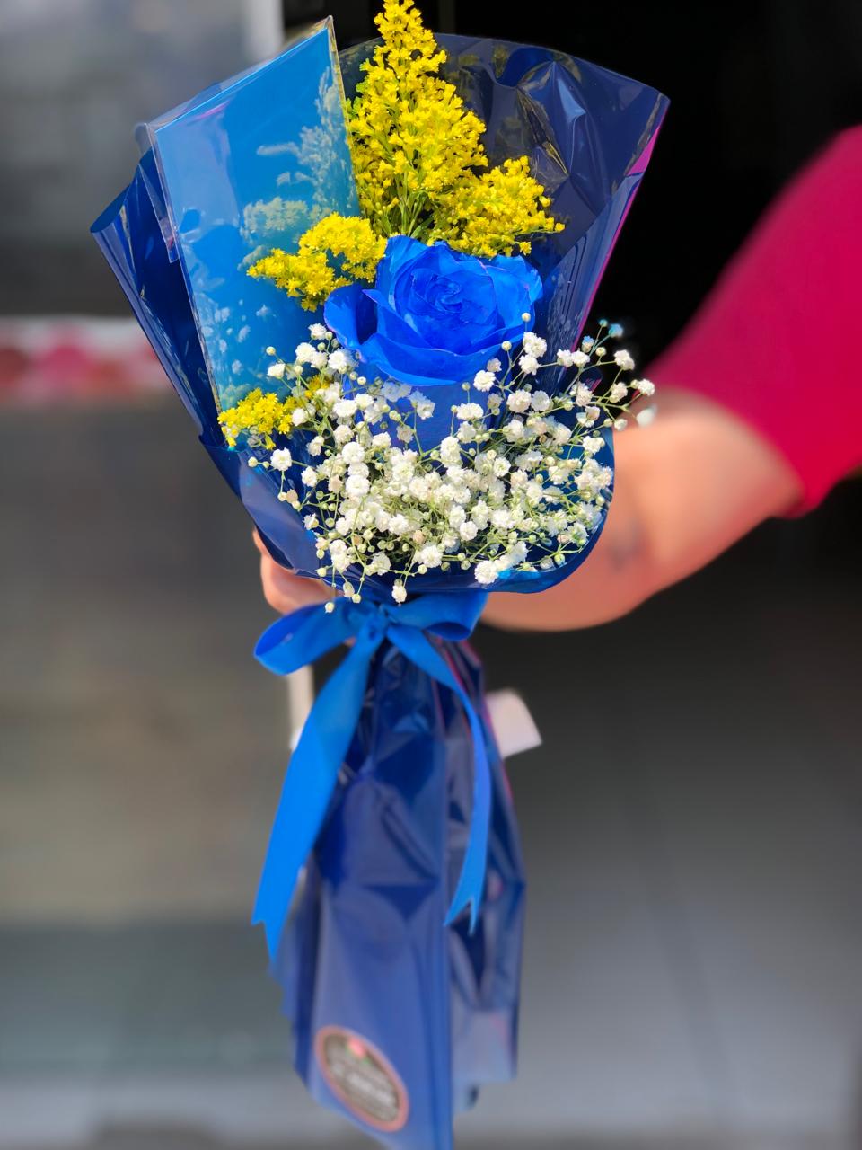Rosa Unique Azul