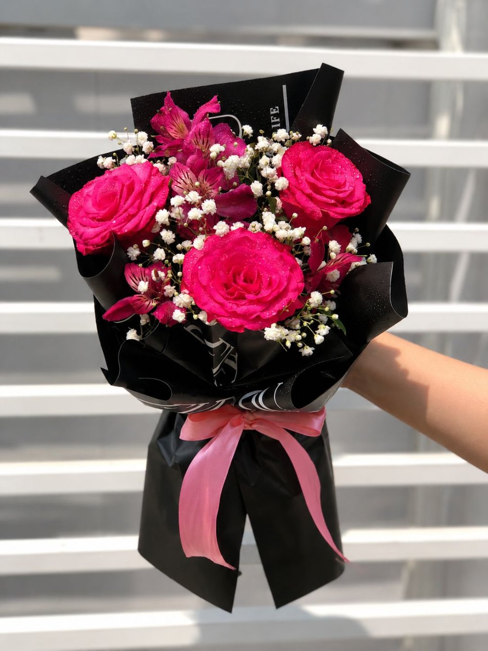 Ramalhete Premium - 03 Rosas