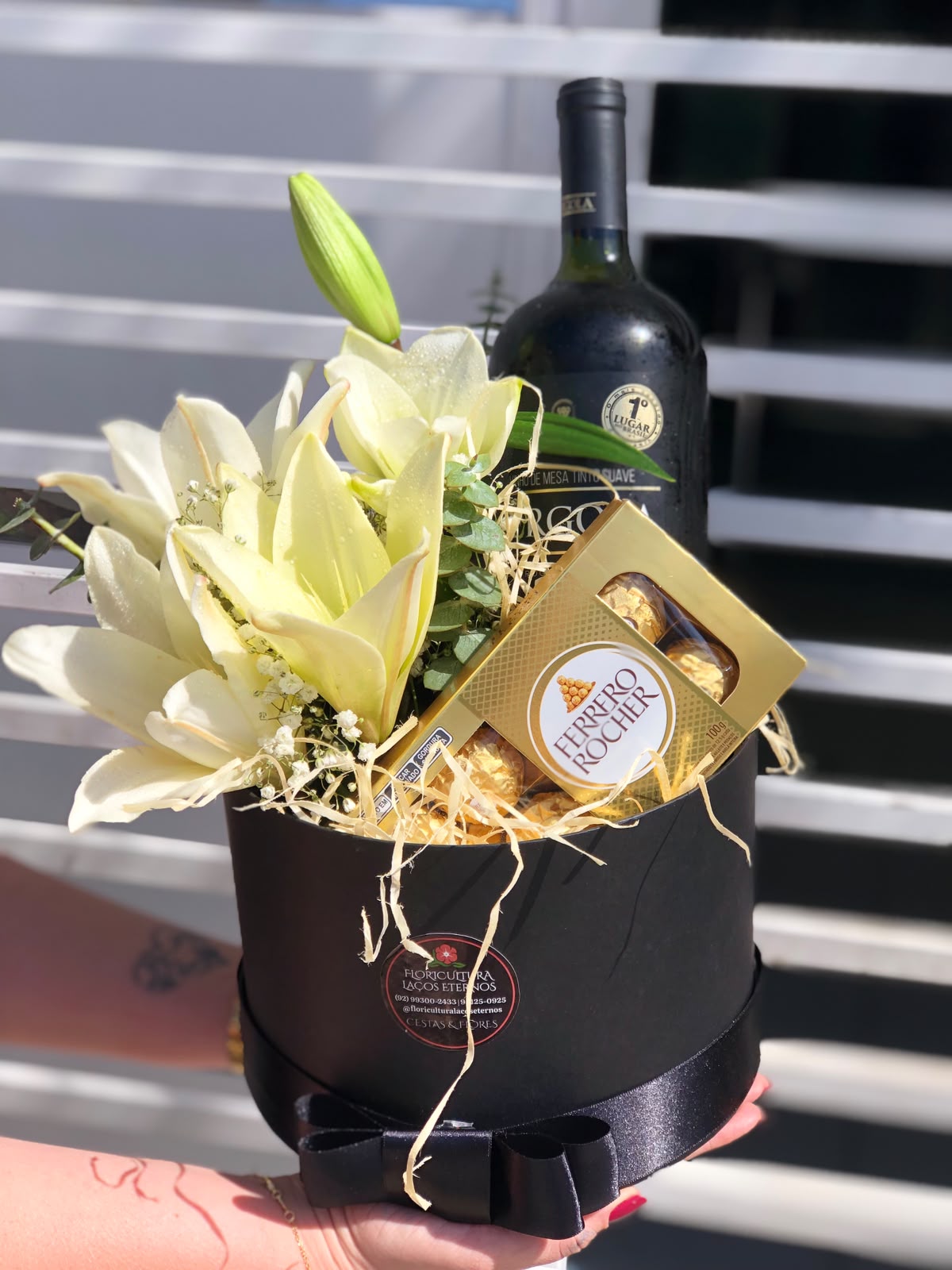 Box Wine & Lily